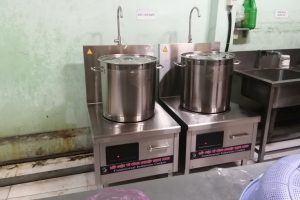 Khám Phá 6 Ưu Điểm Bếp Từ Công Nghiệp Cho Nhà Hàng